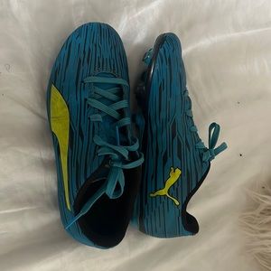 Kids puma soccer spikes.  Size 1.5